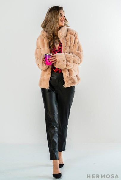 Lady Beige Faux Fur