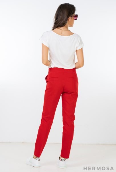 Lady Fathia Conic Red Trousers